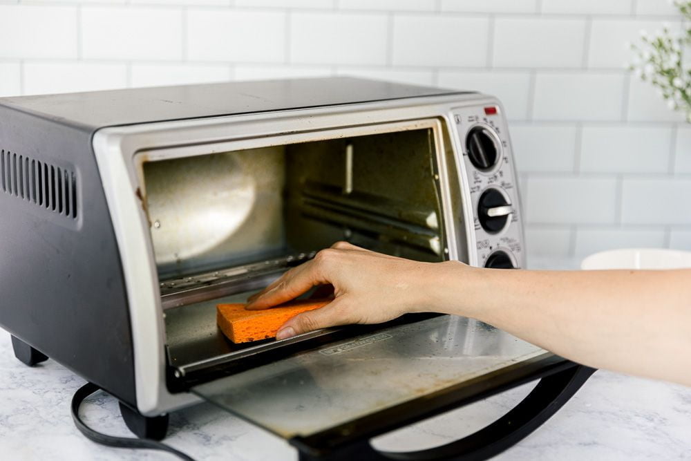 clean a toaster oven