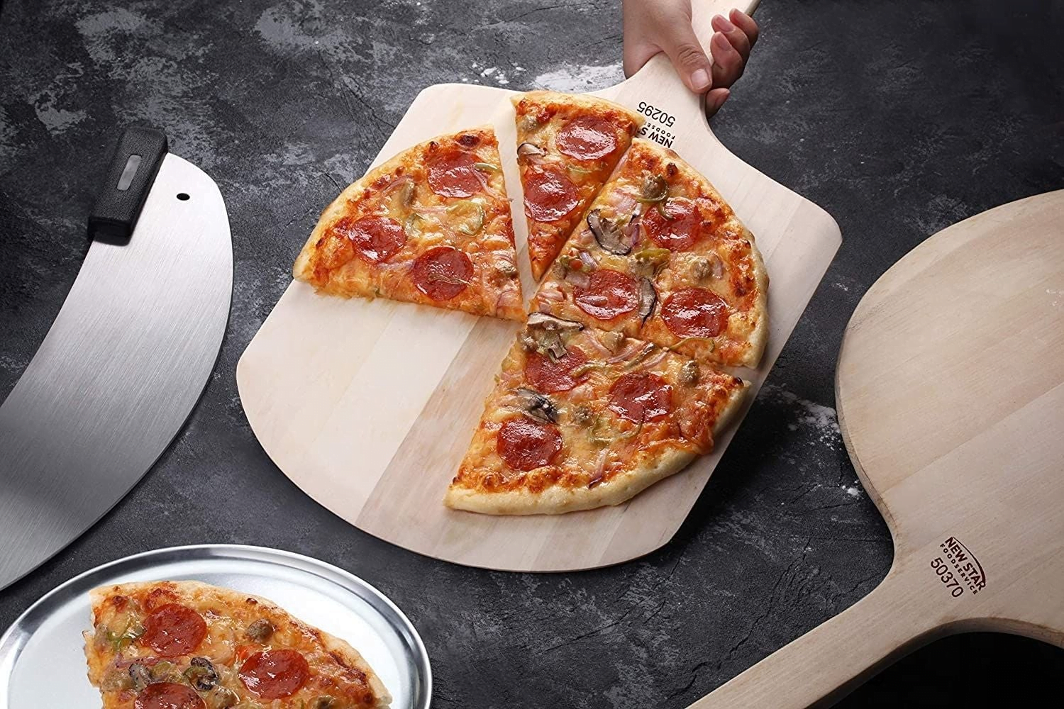 15 Best Wooden Pizza Peel [Tested & Reviewed] 2023
