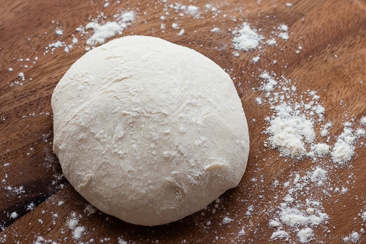 How to Make Thin Crust Pizza Dough in 4 Easy Steps