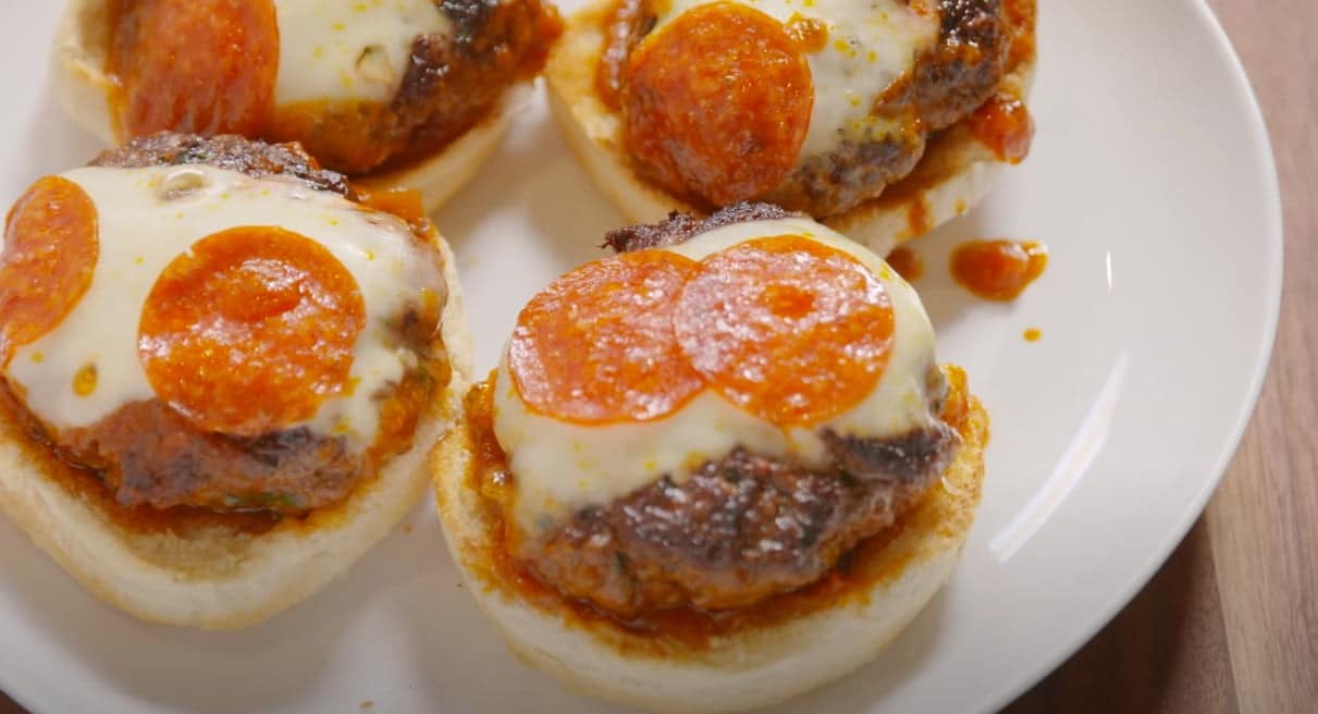 What Are Pizza Burgers Made Of?